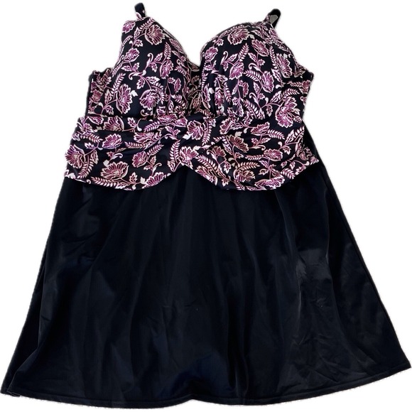 SwimsuitsForAll Dresses & Skirts - Swim Dress Plus Size 28 Swimsuit for All Suit Skirt Padded Bra One Piece